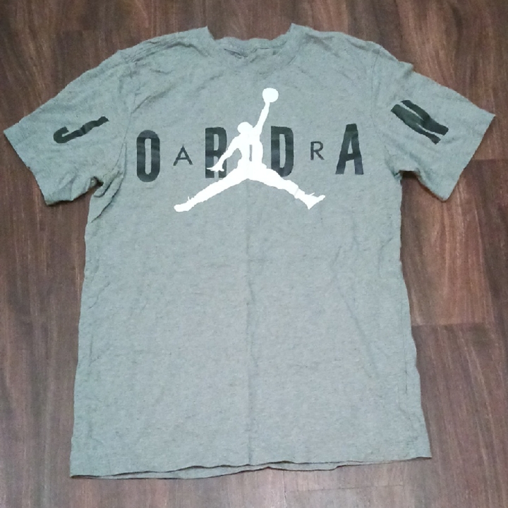 Jordan Gray Jumpman Logo Men's Tee